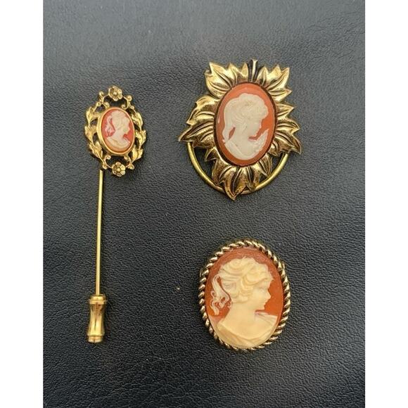 Vintage Gold Tone Cameo Stick Pin, Brooch, & Scarf Clip Set Lot - Picture 2 of 4